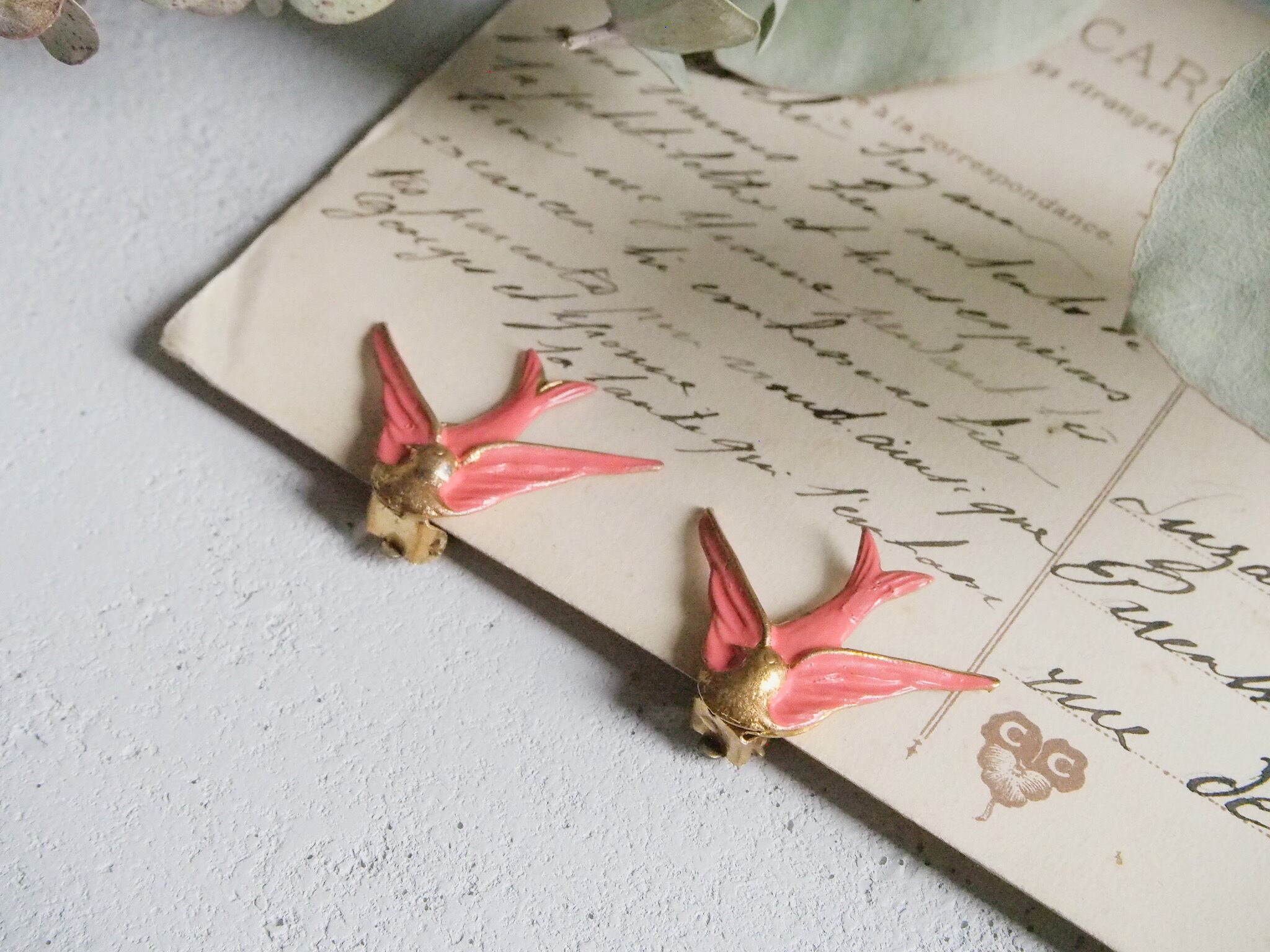 動物たち | アンティークアクセサリー ｜antique pinrouge