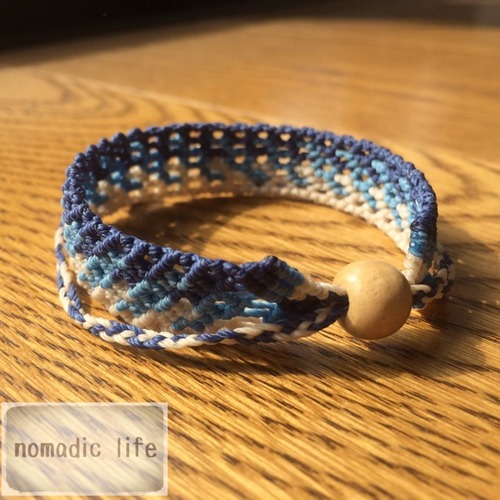 No.11//gradation bracelet_blue/グラデーションマクラメブレスレット