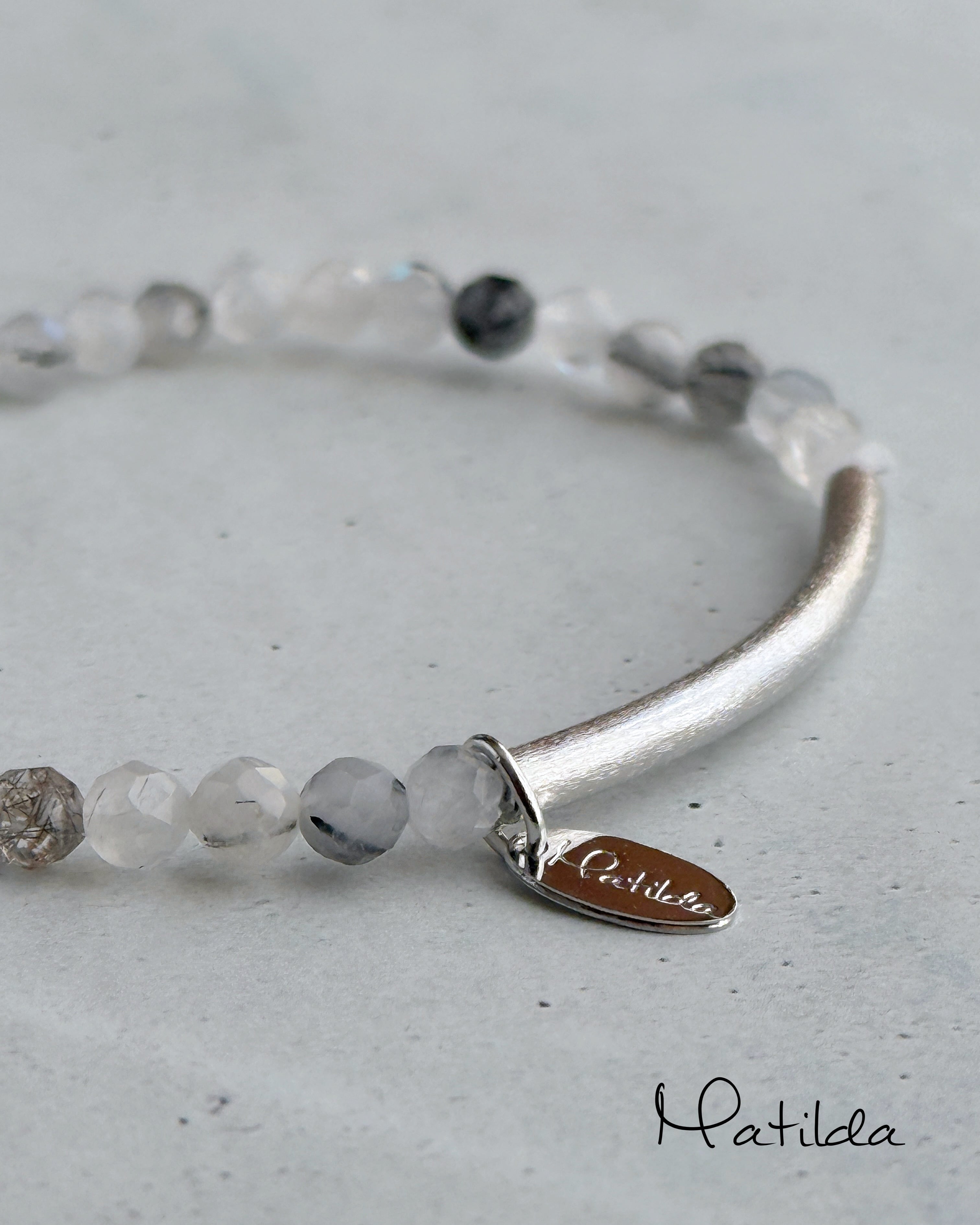 【再販】Tube & stone bracelet(ブラックルチルクォーツ)