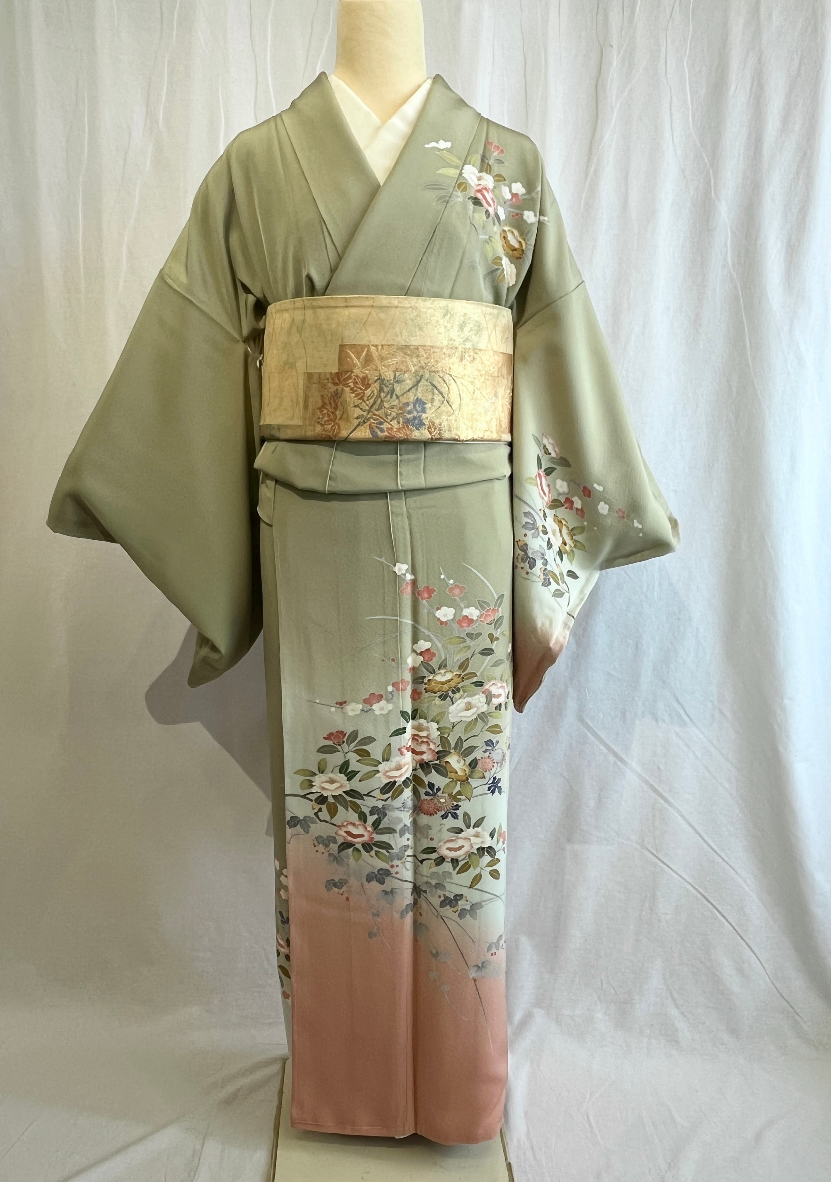 2293 高身長 作家物 加賀友禅 訪問着 袷単品 Houmongi (lined kimono) | リサイクル着物ショップ La遇 Used  Kimono Shop Lagu powered by BASE