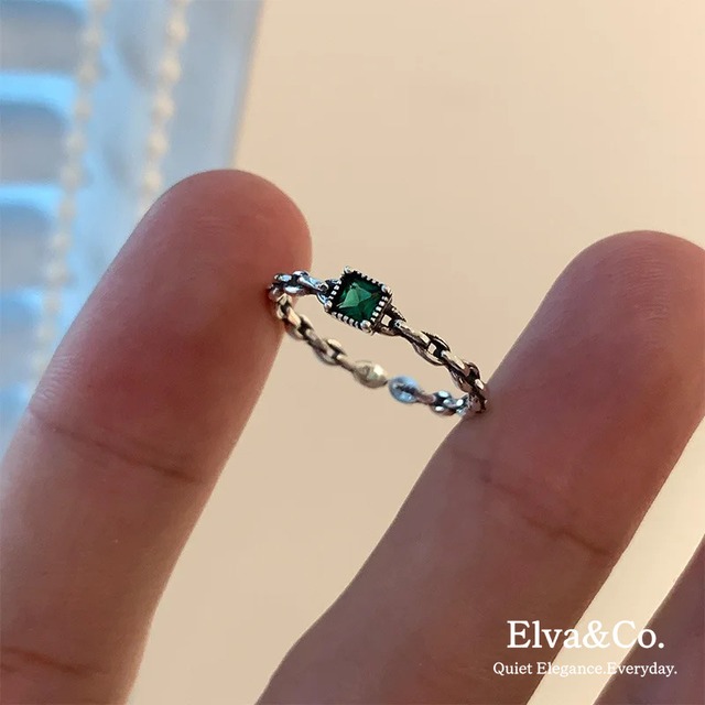 Vert Antique Ring（ヴェールアンティークリング）