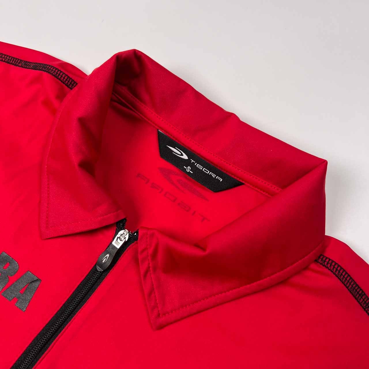 TIGORA ティゴラ ハーフジップ 半袖 ドライ ポロシャツ サイズ S /ゴルフ/スポーツ/レッド