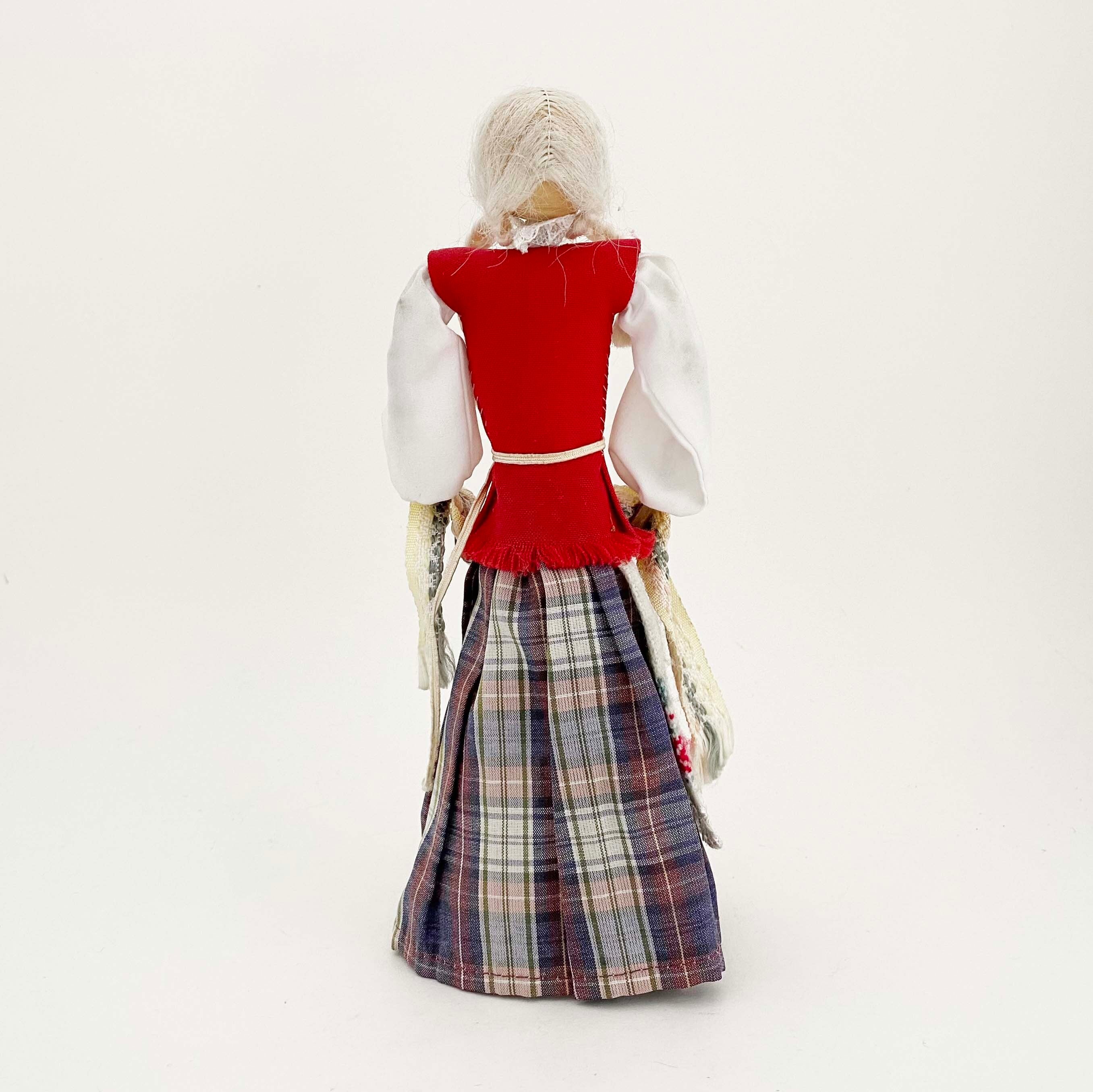 リトアニアの民族人形 ANDO製ヴィンテージ（レースのえり） | kokeshka