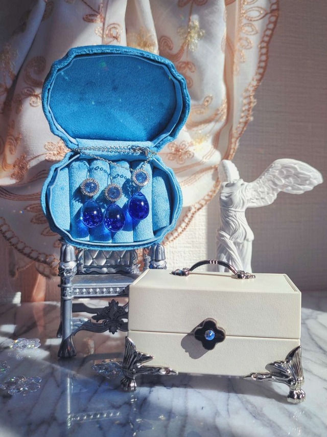 セット販売【OCEAN SURFACE SAPPHIRE BLUE DROP EARRING  NECKLACE／誕生石シリーズ９月（XX393） 】