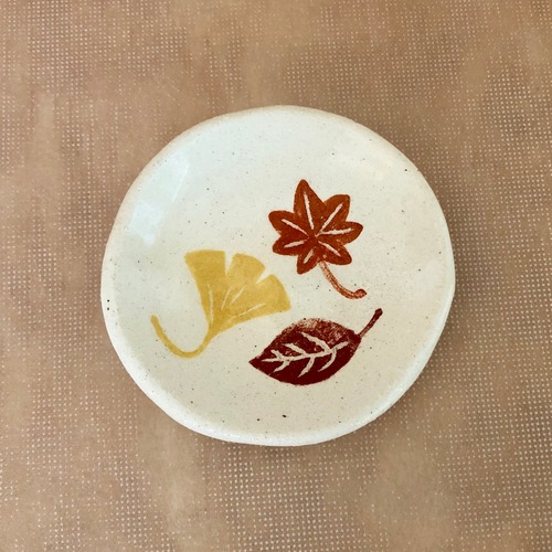 ＜楽入窯＞豆皿（吹寄せ）