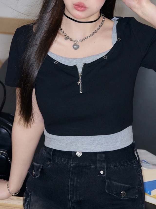媚びない可愛さジップ レイヤード風クロップドTシャツ Y2K 韓国ストリート 大人可愛い お洒落  カジュアル 体型カバー 大きいサイズ 韓国 CH10878
