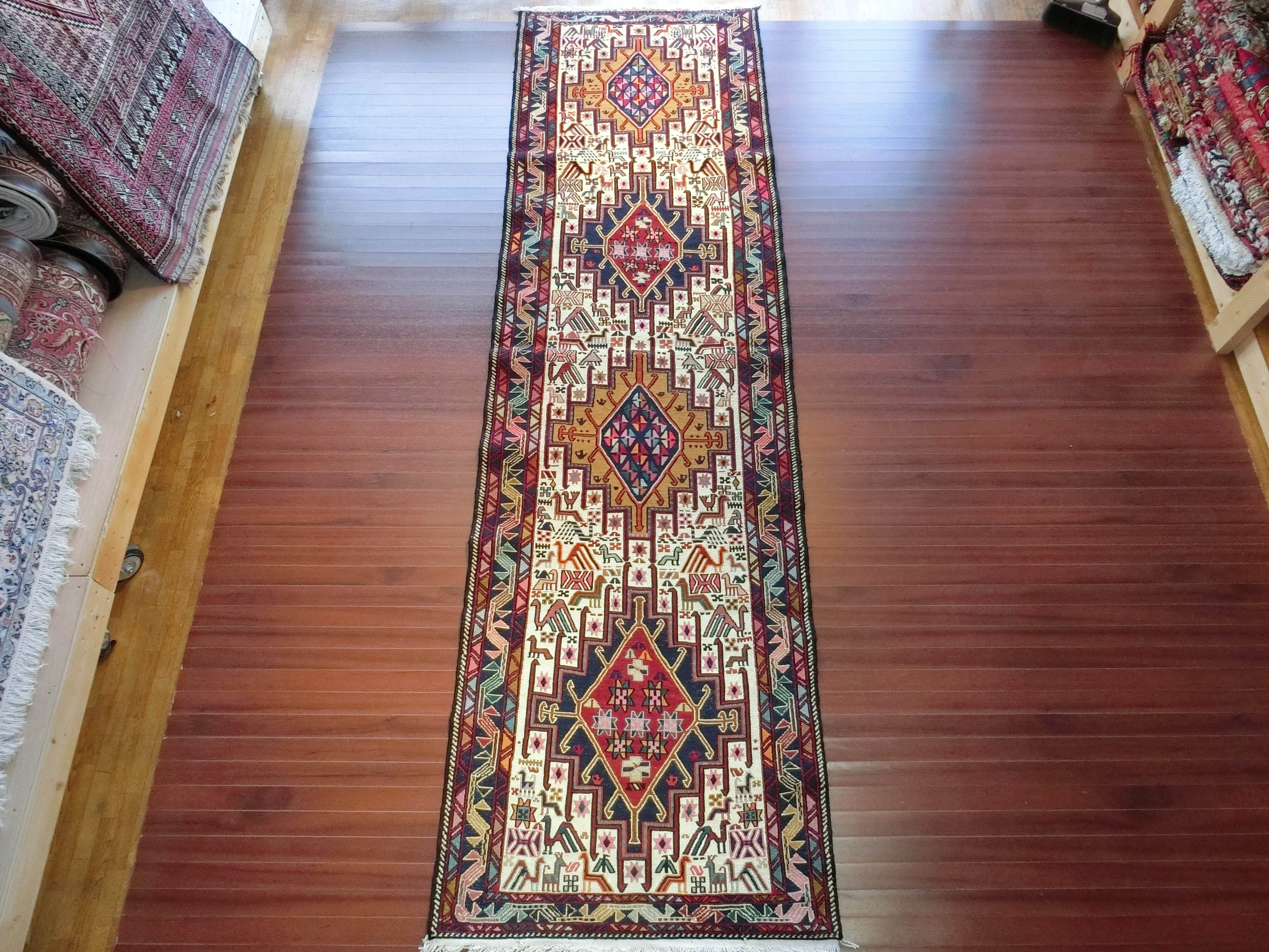 ランナータイプ | Heris Carpet ヘリス カーペット