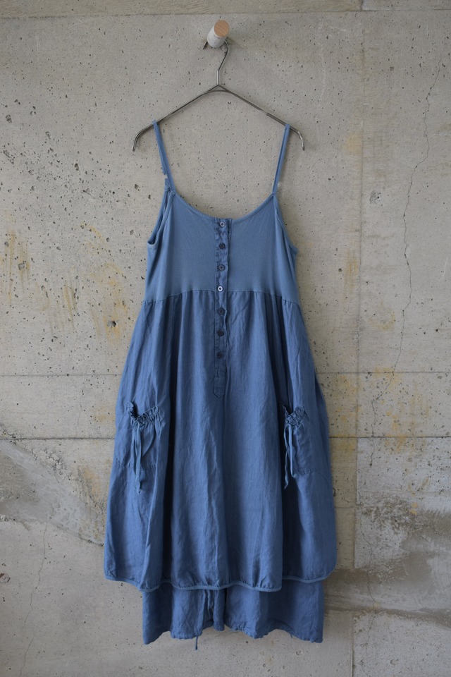 Wavy-pattern wrap dress