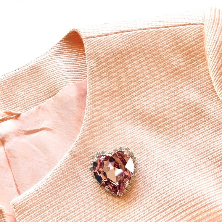 美品　SWAROVSKI / スワロフスキー　ピンクハートブローチ ラベンダーハートの大粒スワロフスキーブローチ | PAY ID