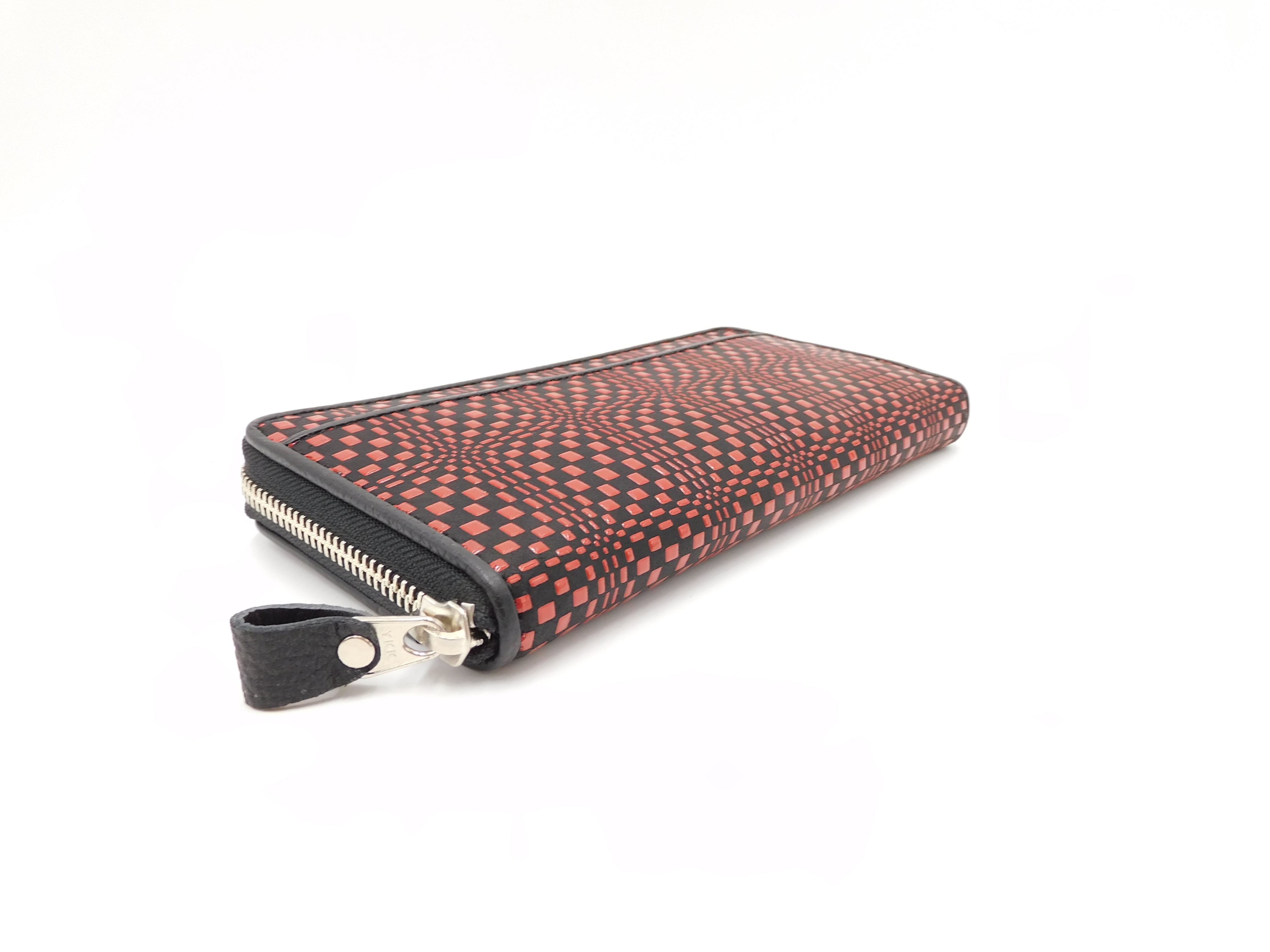 ラウンド長財布 黒/赤 変わり市松柄 | 浅草前川印傳｜公式オンライン