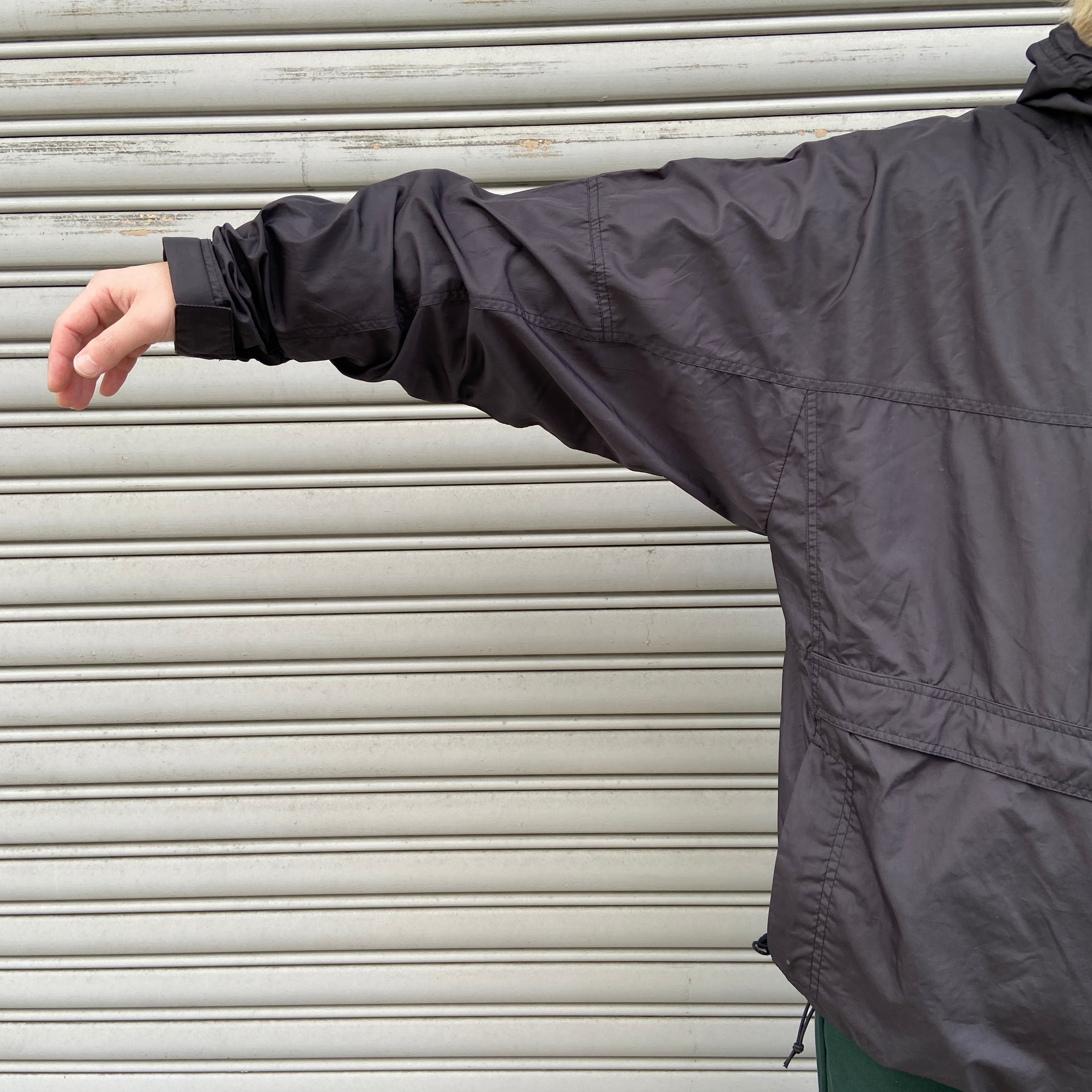 90s NIKE acg ナイアノラックパーカー ストームフィット 黒 L 90s NIKE acg ナイアノラックパーカー ストームフィット 黒 L