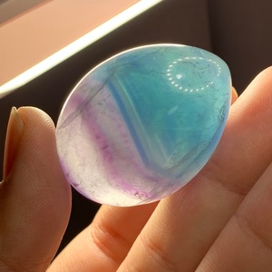 T05.可愛いグラデーションフローライトたまご