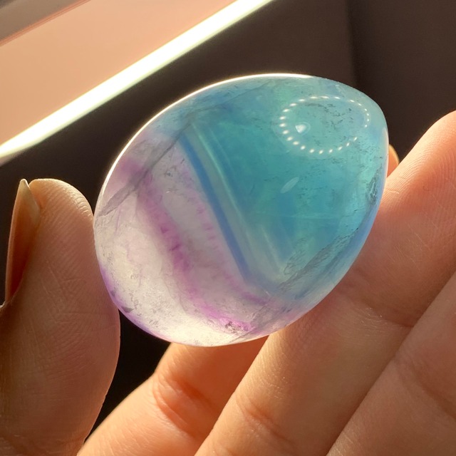 T05.可愛いグラデーションフローライトたまご