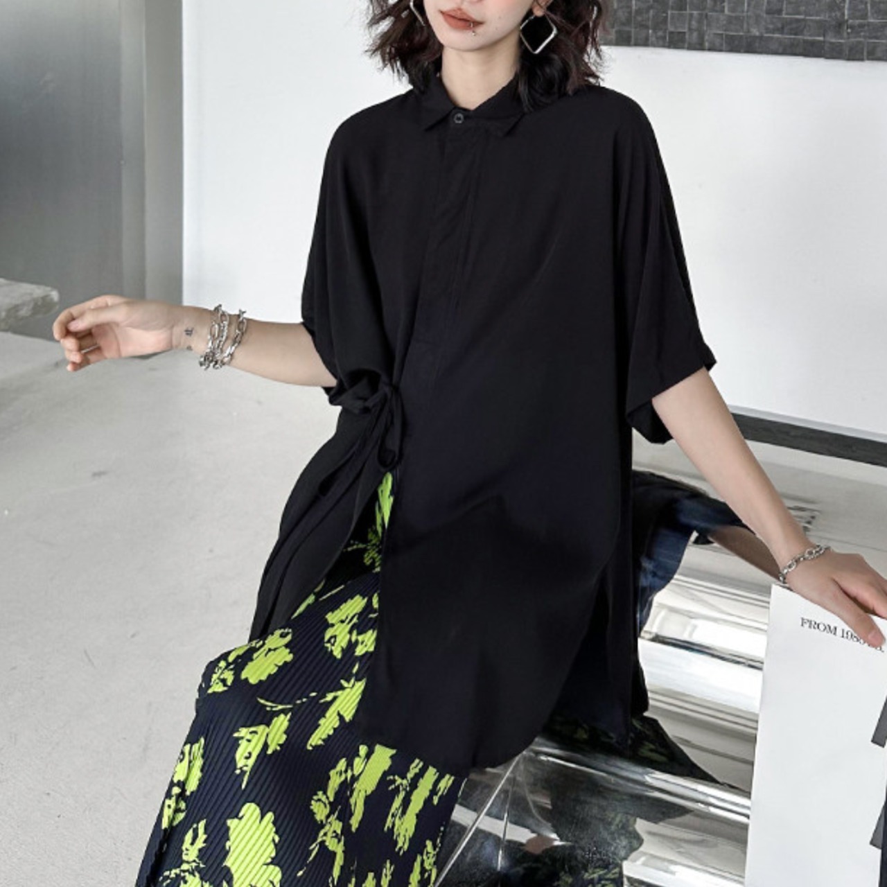 Relaxed fit breast shirt (ME431)