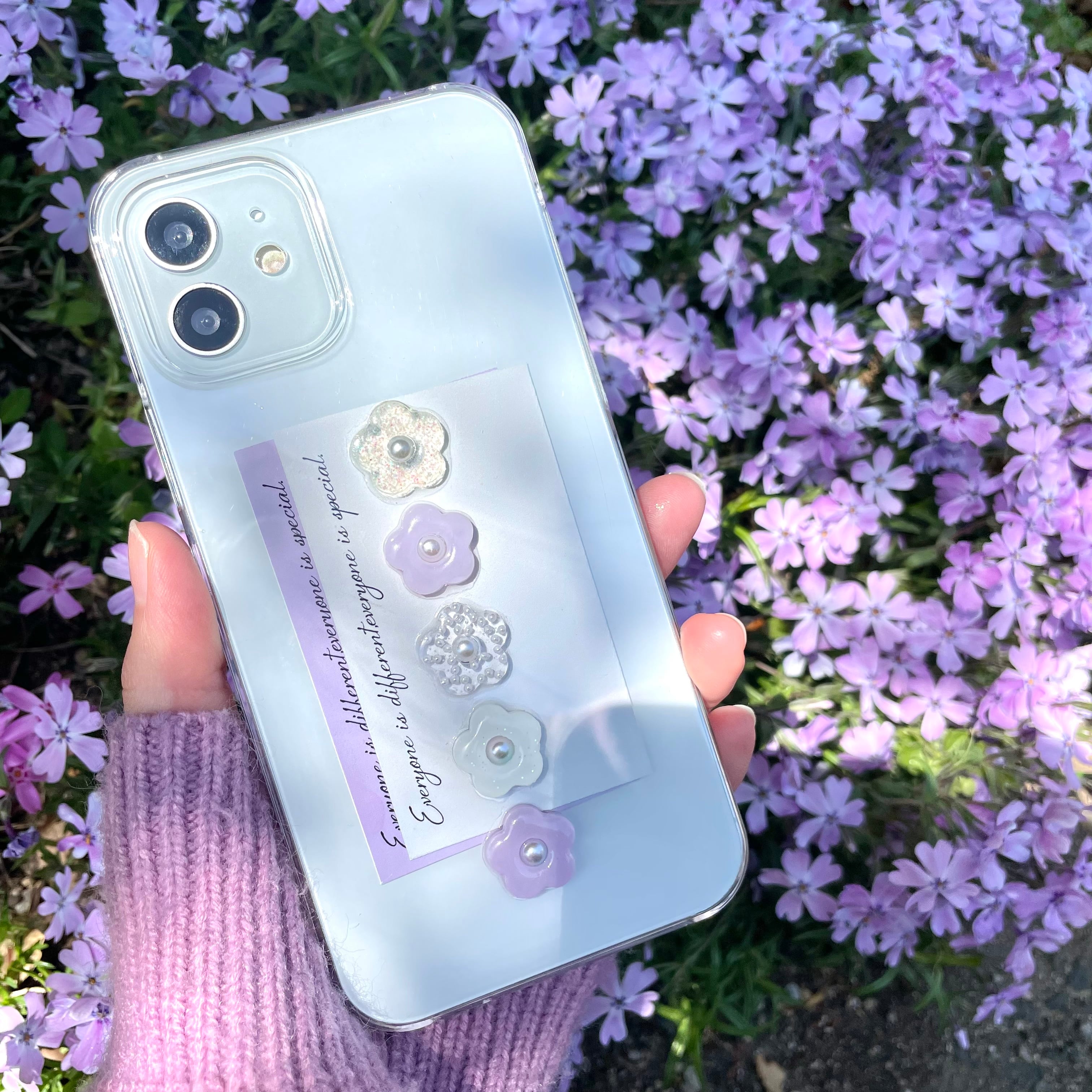 COLORFUL FLOWER iPhoneケース (むらさき)