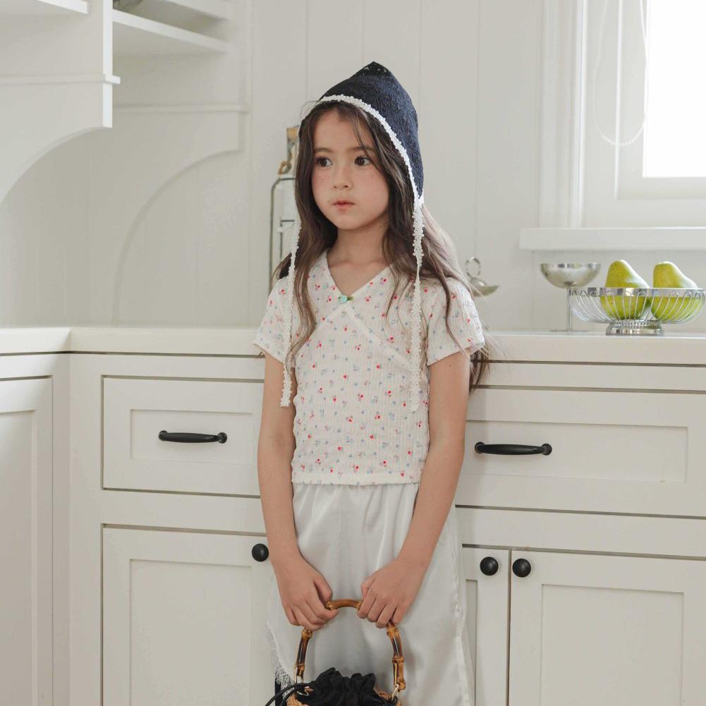 «予約»«ジュニアサイズあり»«Urban rabbit» ローズトップス 2colors