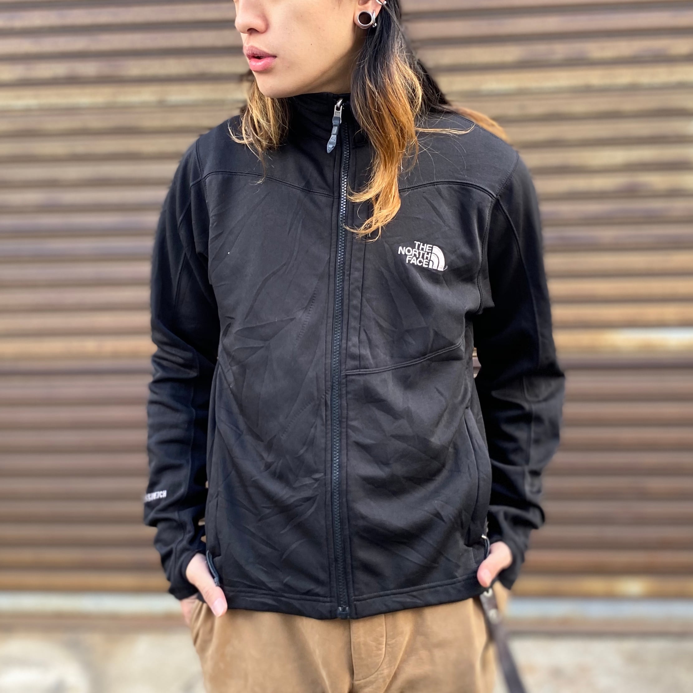 THE NORTH FACE フライトシリーズ　ソフトシェルジャケット　企業ロゴ