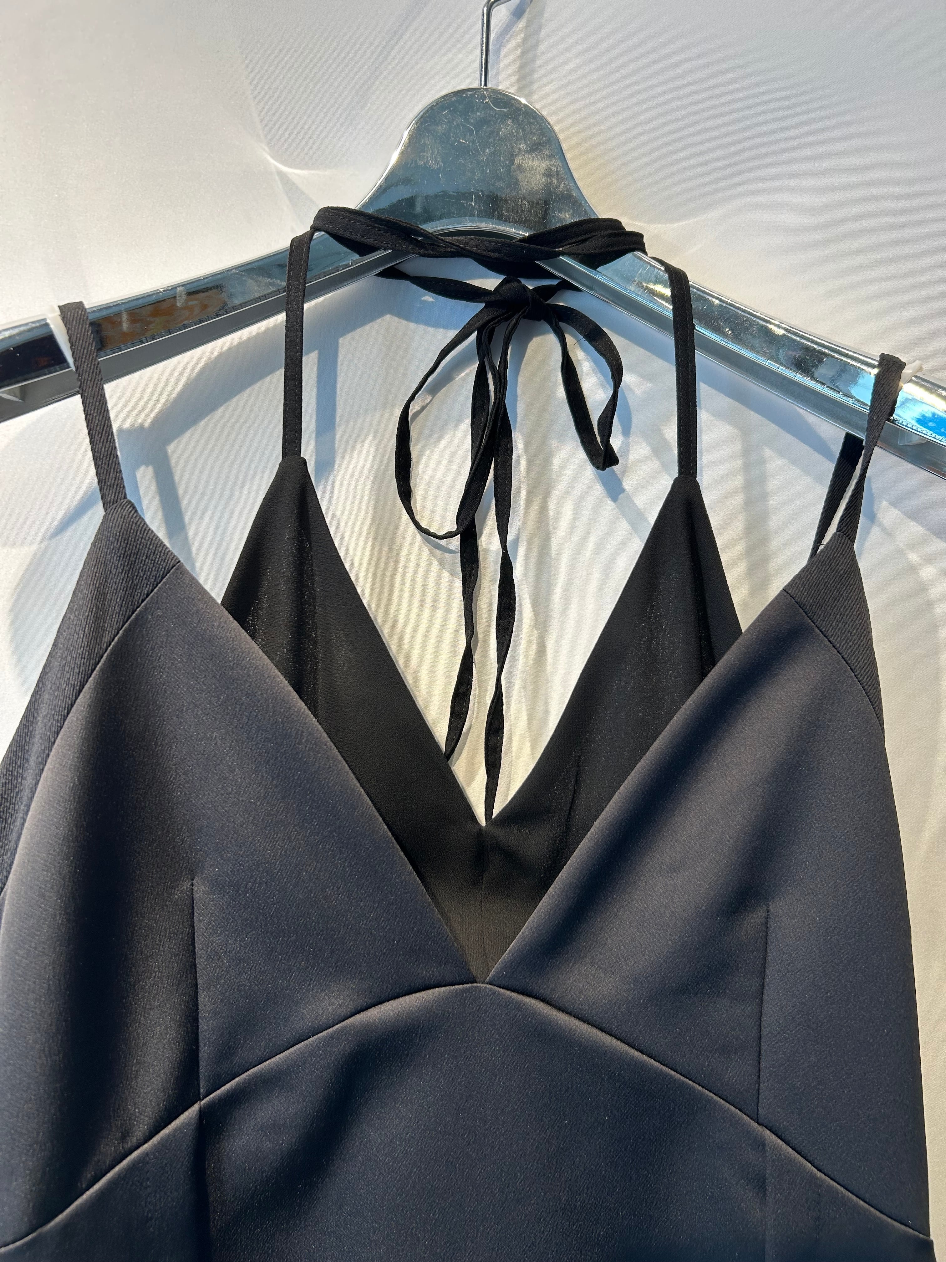 MURRAL Flutters camisole dress ブラック MURRAL flutters camisole dress | AAR