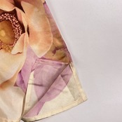 シルク100% イタリア製 Salvatore Ferragamo サルヴァトーレ フェラガモ 花柄 フラワー 長袖 シャツ ブラウス シャツ サイズ 40 /オレンジ系 レディース