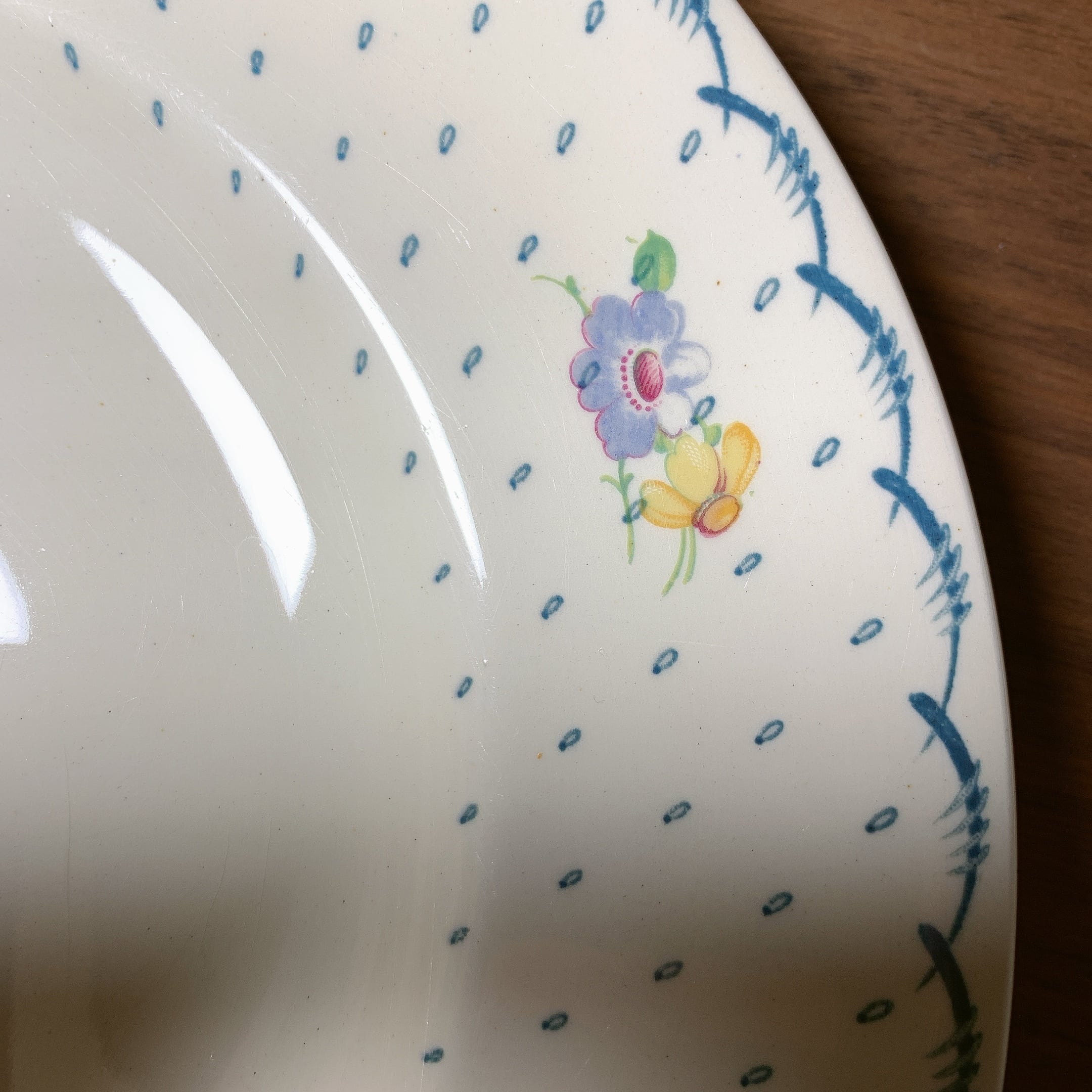 スージークーパー プランタン プレート(小花 ブルー 25.5cm) C