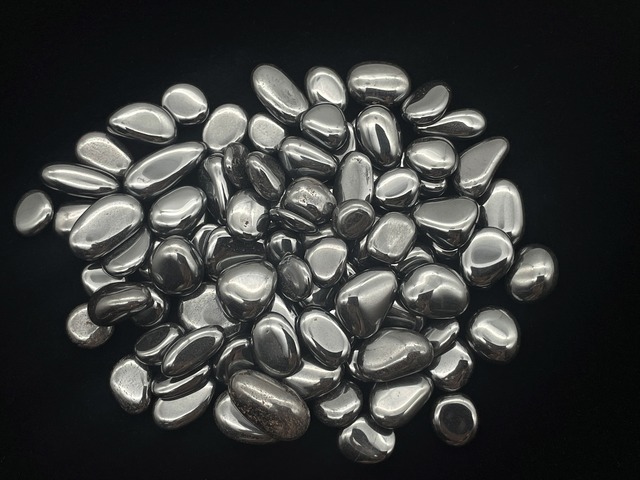 さざれ石（ヘマタイト）