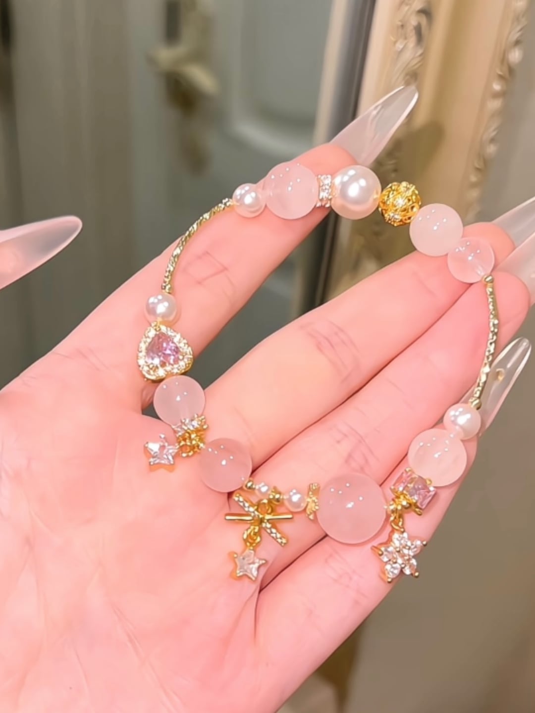 恋の距離を近づける、ピンククリスタルと星の小さなお守り♥A17