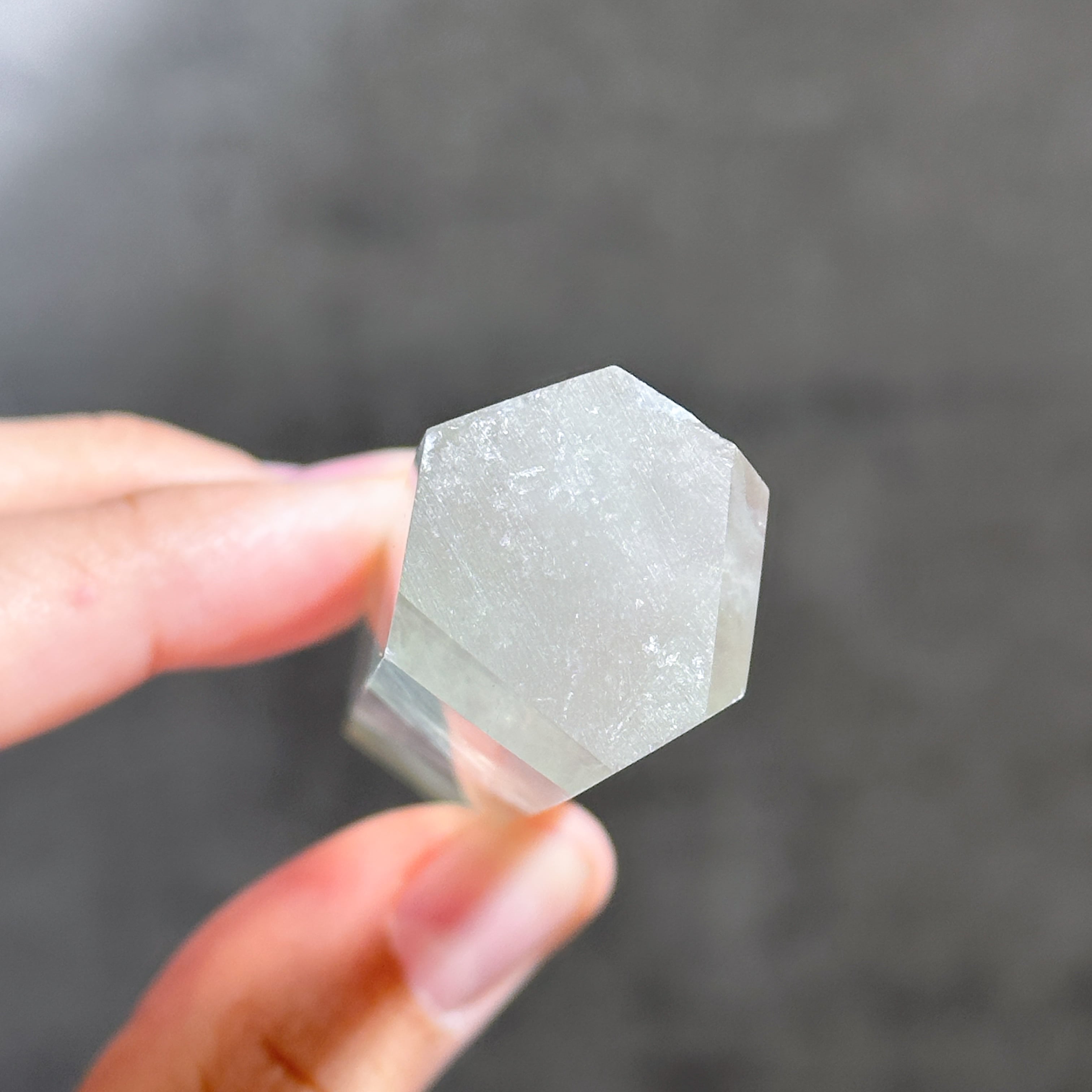 レインボーフローライト タワー03◇ Rainbow Fluorite ◇天然石・鉱物