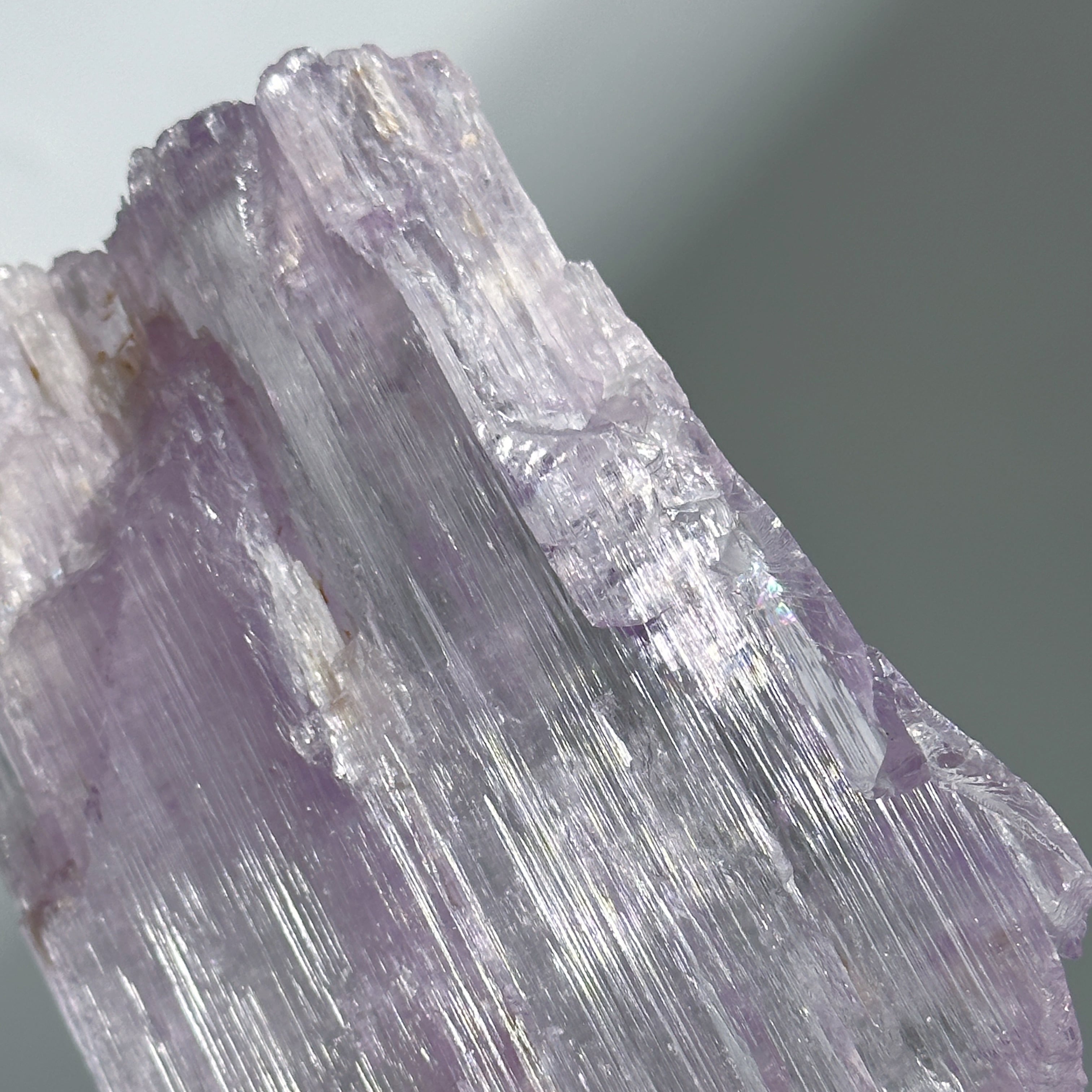 巨大・ハイクォリティ】クンツァイト 原石51◇ Kunzite ◇天然石・鉱物