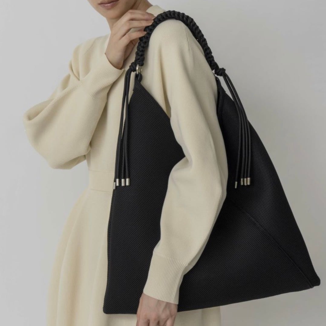 ✨美品✨【 VIOLAd'ORO 】タッセル付ボアミニトートバッグ VIOLAd'ORO 】タッセル付ボアミニトートバッグ | valance 福井