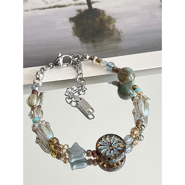 Neonオリジナル青のビーズ手作りブレスレット