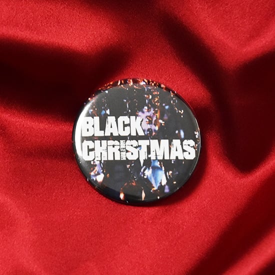 缶バッジ1個入（BLACK CHRISTMAS Ver.）