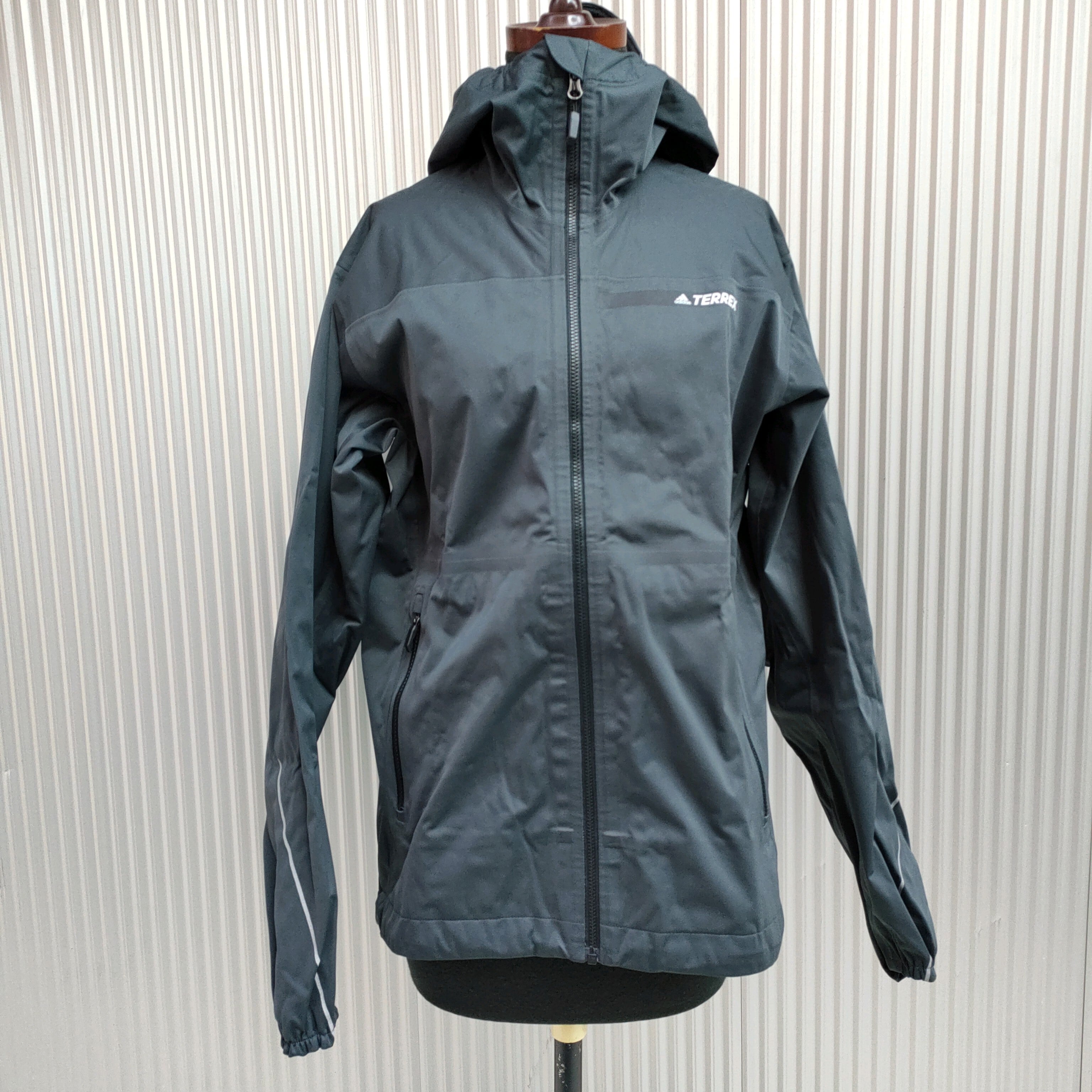 ○美品/アディダスadidas/テレックスTERREX/ゴアテックスGORE-TEX ...