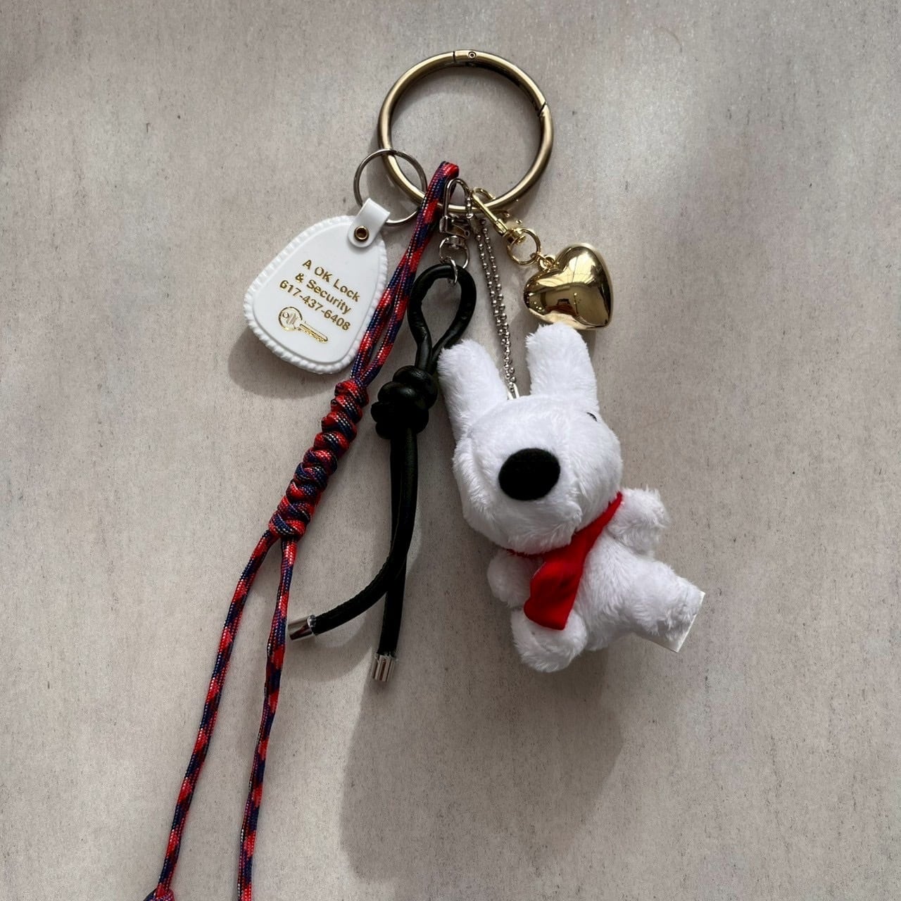 《 送料無料 》【 Lineu 】リサ(リサとガスパール)