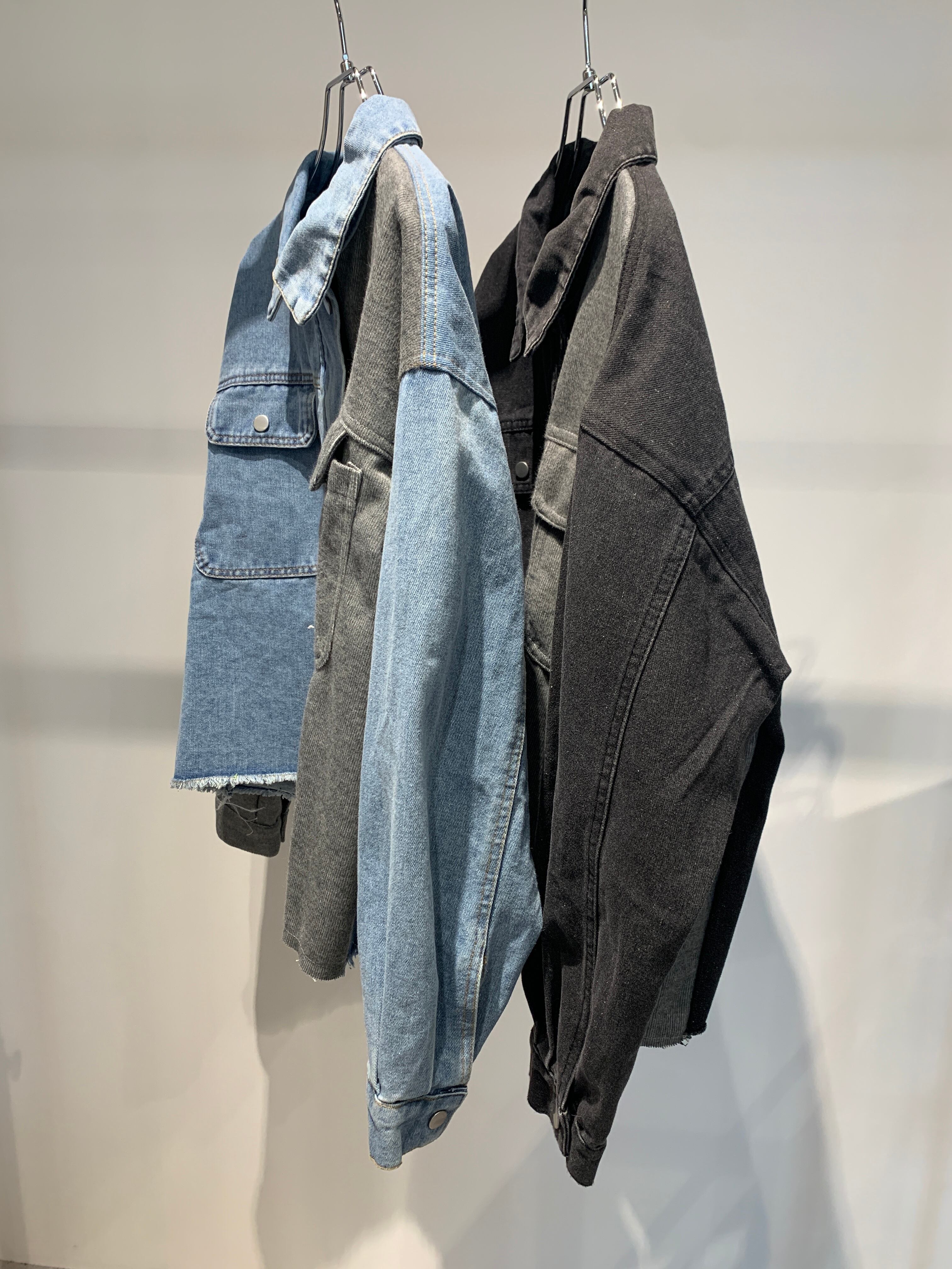 docking design denim jacket