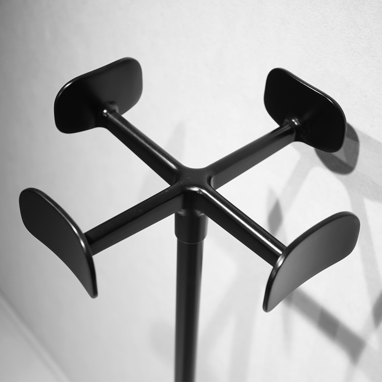 Magis FOUR LEAVES / イタリア モダン マジス フォーリーヴス コートスタンド 美品 デザイナーズ Barber Osgerby（Vitra,B&B Italia,Knoll）