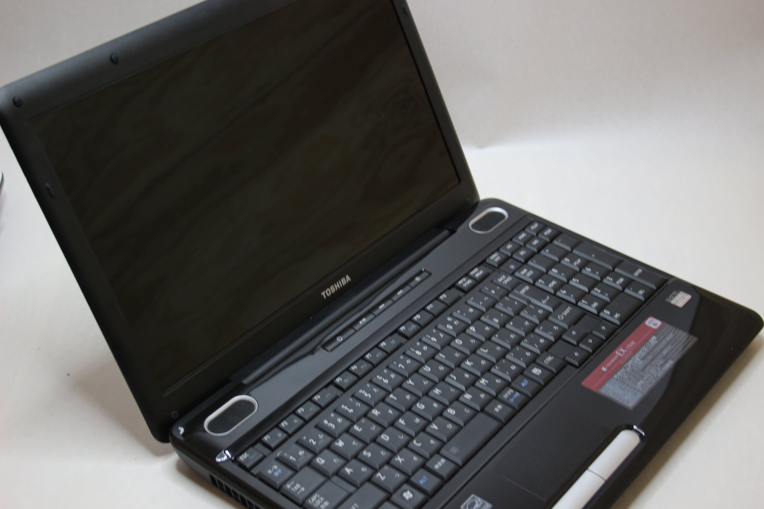 TOSHIBA DYNABOOK 4GBメモリ HDD W10 ノートPC 東芝