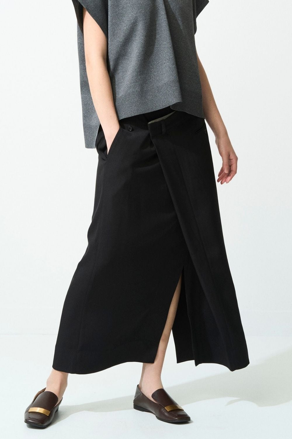 残りわずか Odd Long Skirt - BLACK | seven dot - ライフスタイルEC