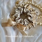 大人可愛いリボンのシュシュ♡(ベージュ)