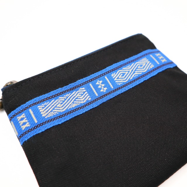 ボルネオ伝統手織りのフラットポーチ（黒）