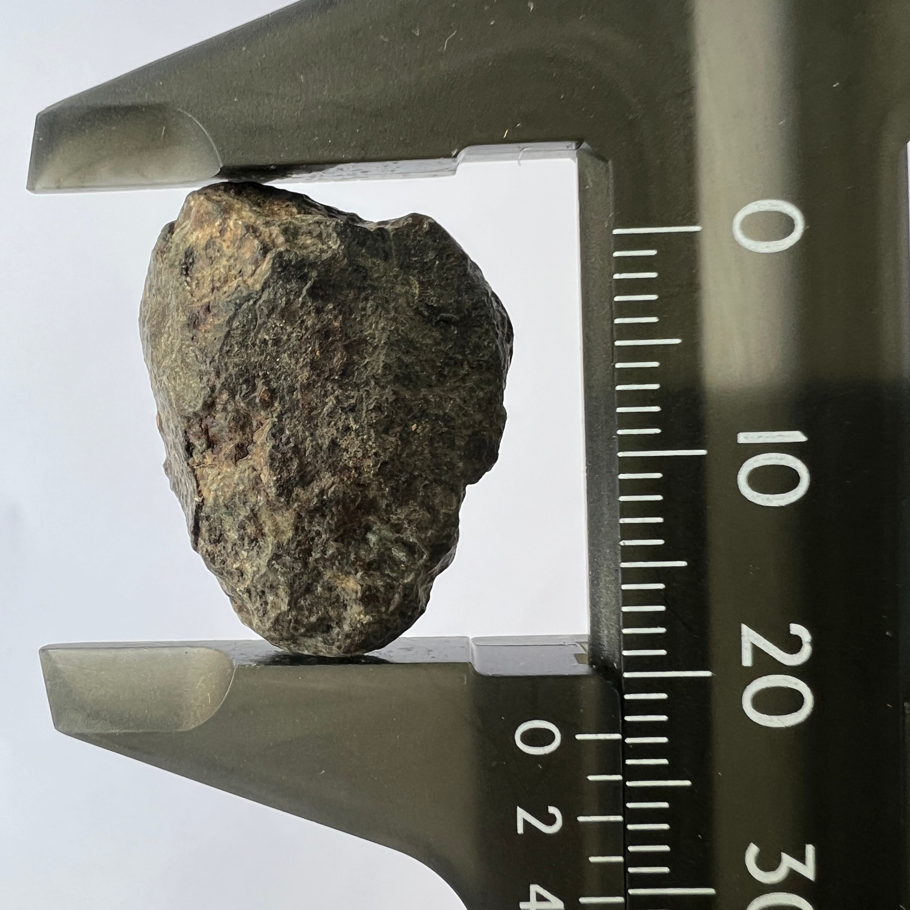 天然石　コンドライト　隕石　８㎜　ブレスレット