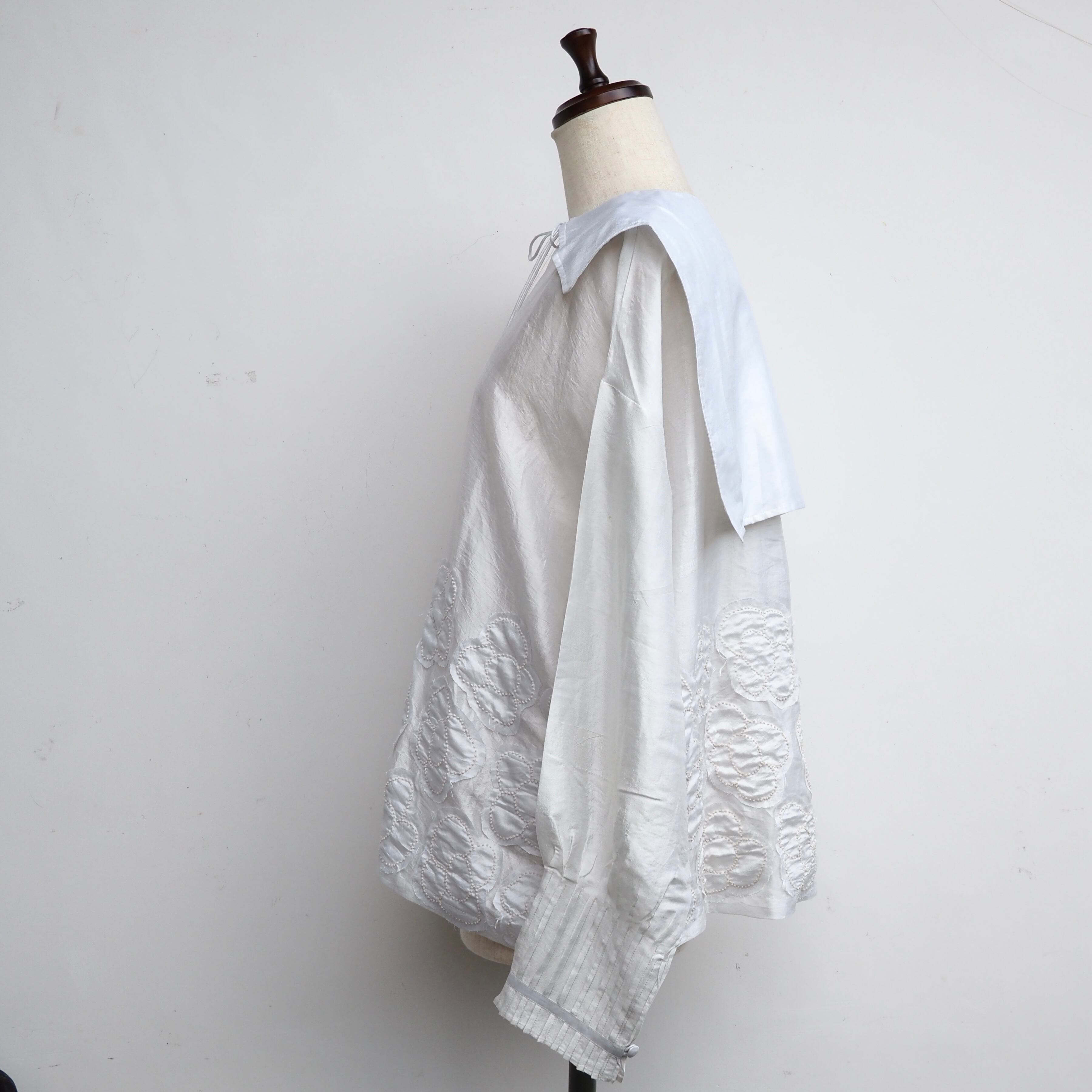 BUNON/Kahdi Silk flower Blouse/BN2653