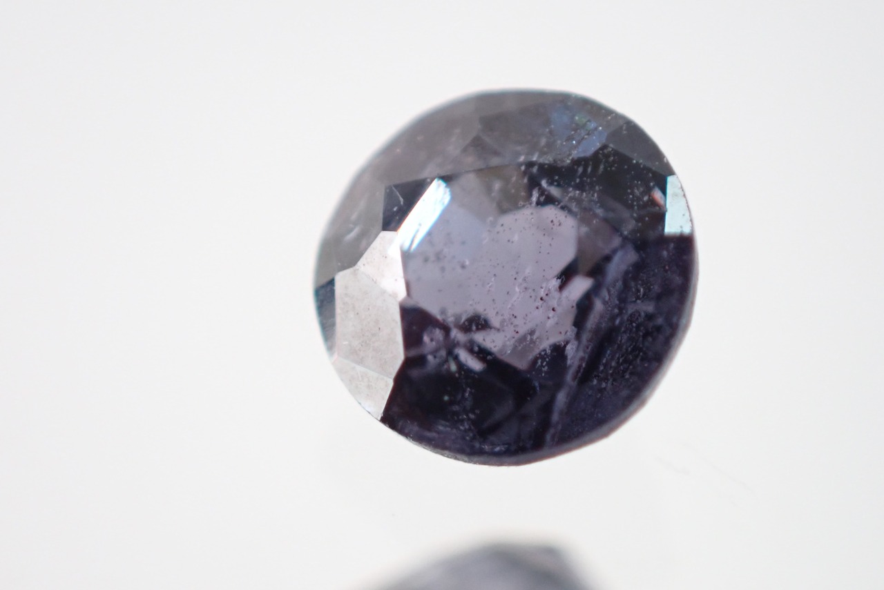 スピネル　0.37ct　[C4‐158]