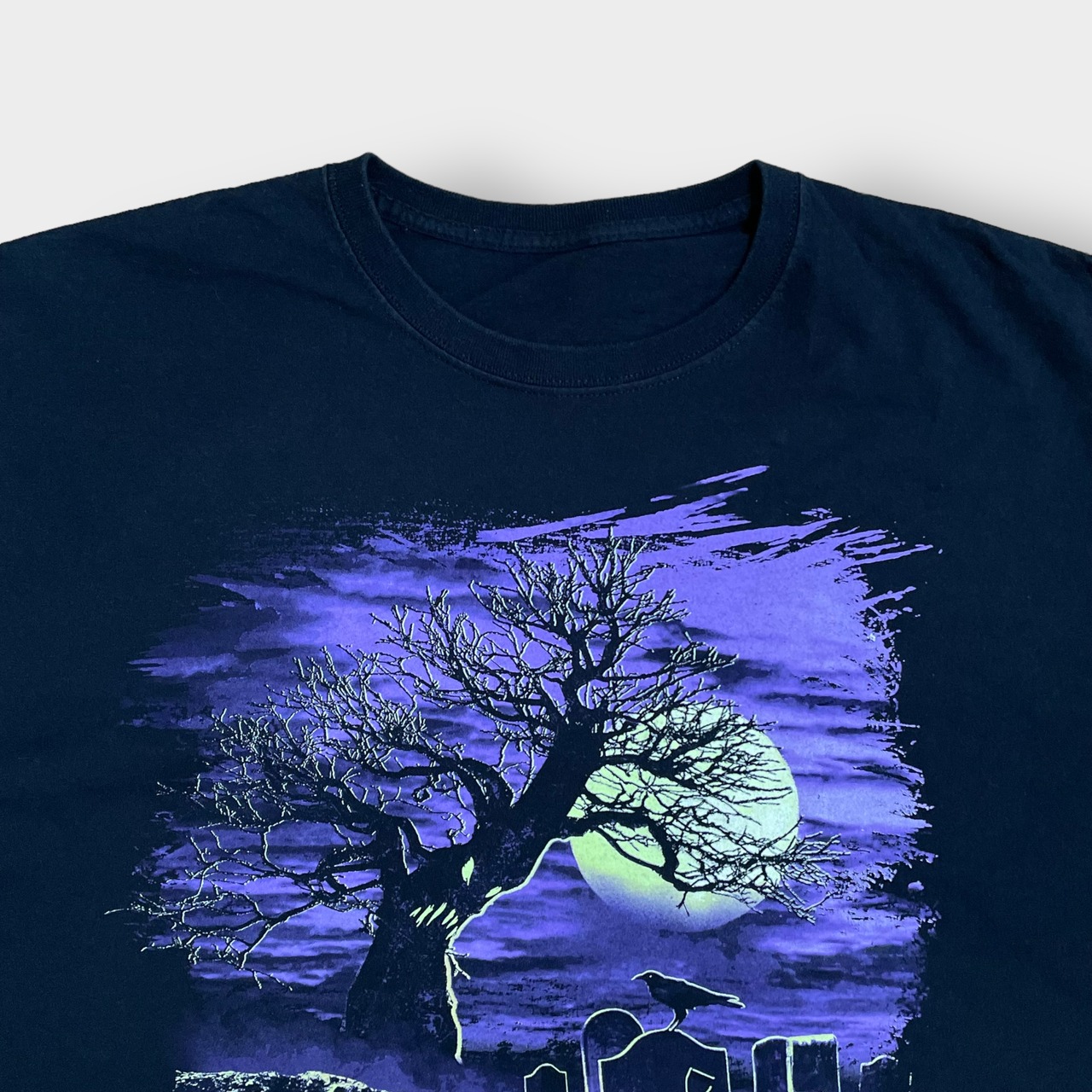 【USA古着】ビッグサイズ GRAVEYARD SHIFT プリント Tシャツ 黒t 真夜中 深夜 イラスト 半袖 夏物 古着