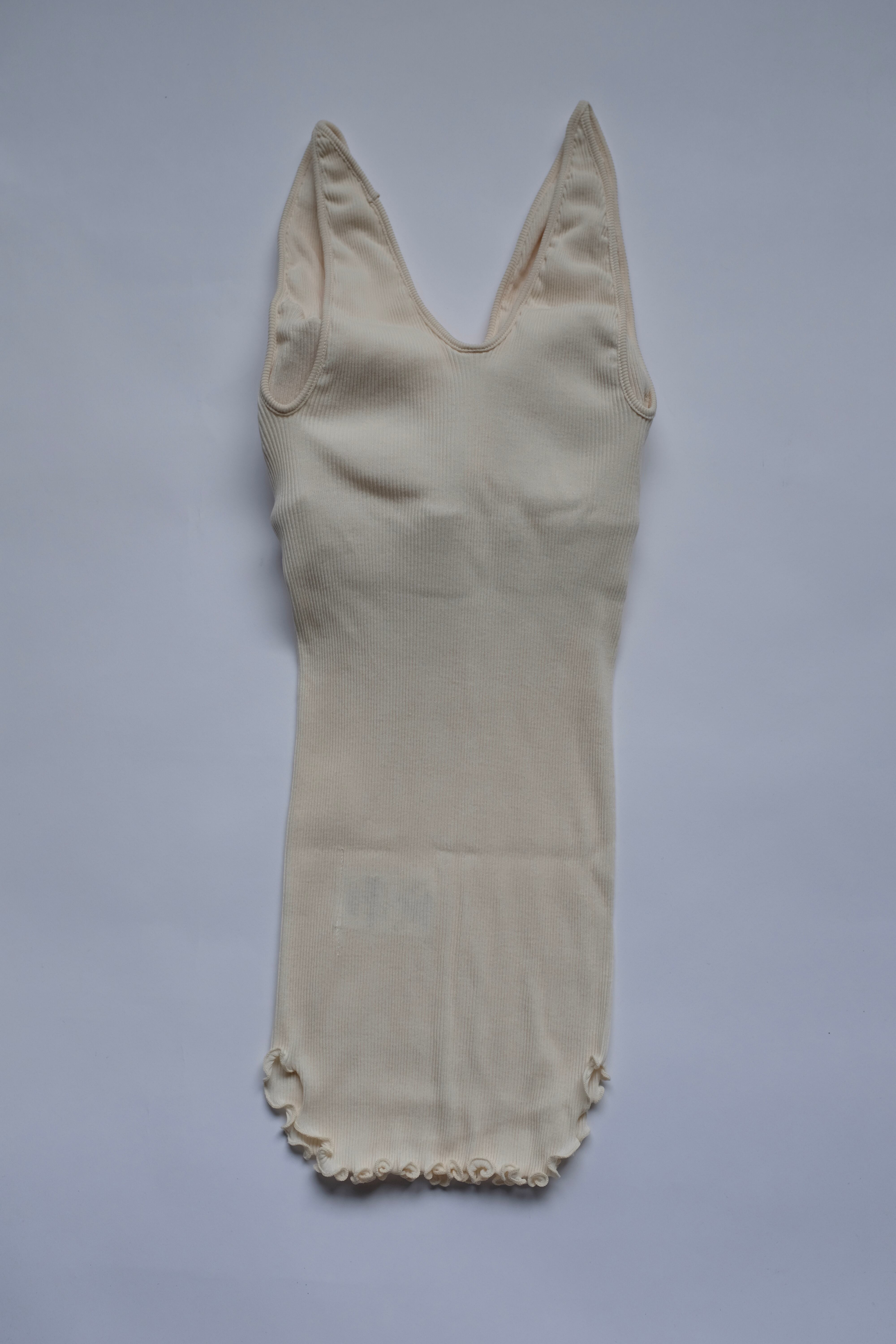 HAKUJI] Twisted cotton V-neck tanktop / Ivory | YES-姫路の美容院と
