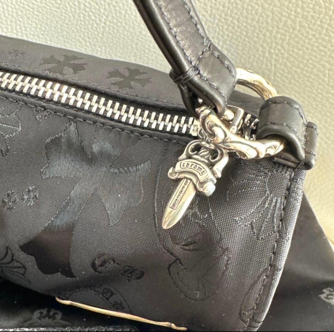 CHROME HEARTS クロムハーツ GRINDS ショルダーバッグ ナイロン ダガー
