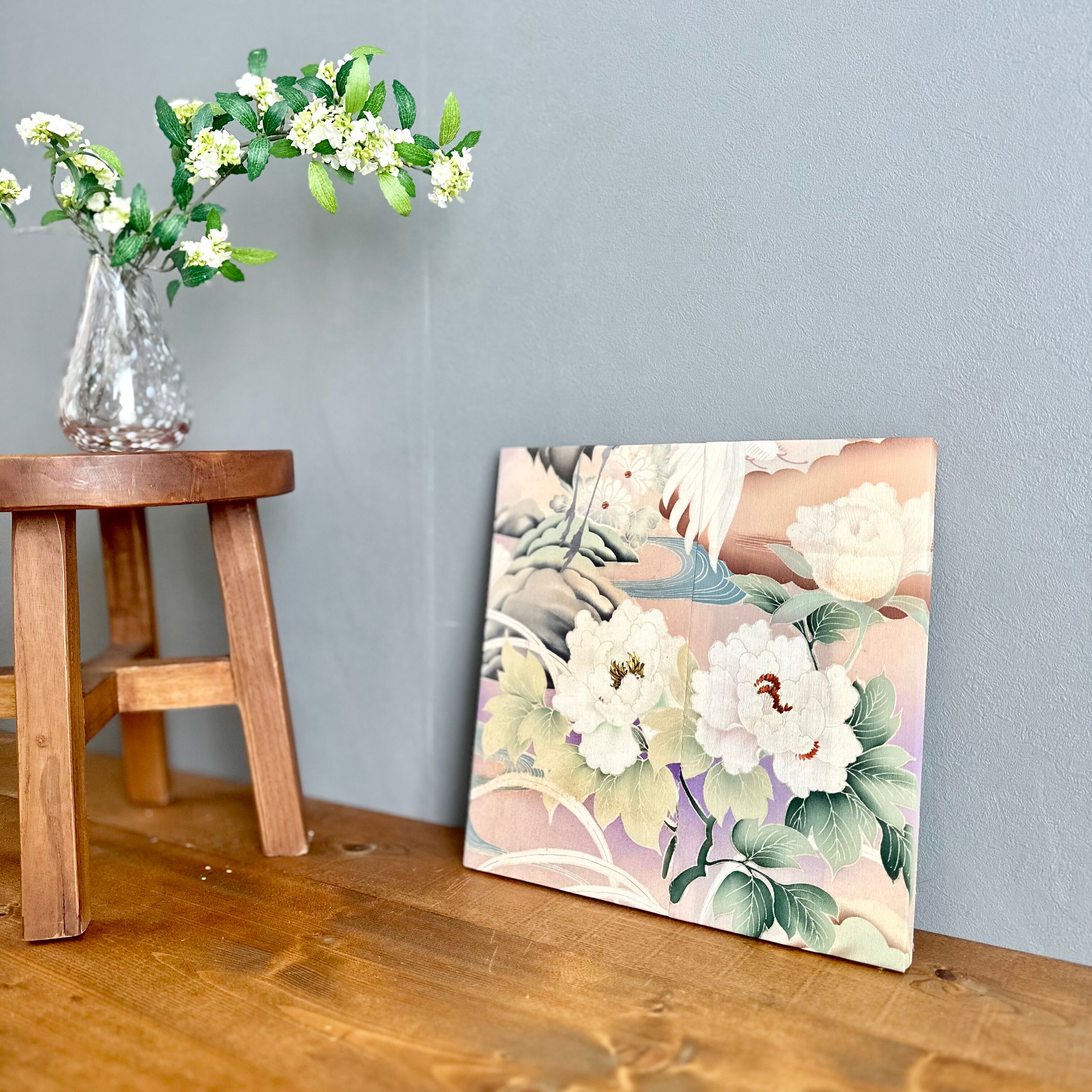 Kimono tapestry 帯のタペストリー 満開の梅と桜 Japanese Kimono