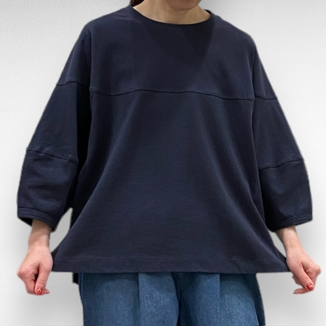 TANG volume sleeve pullover