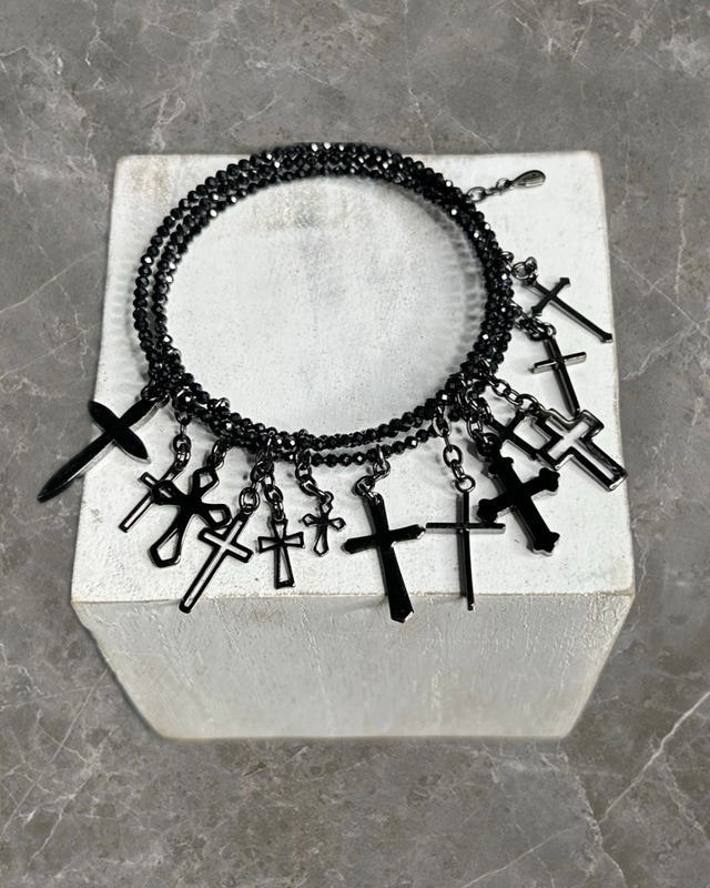 "gunda" SAINT BR BLACK