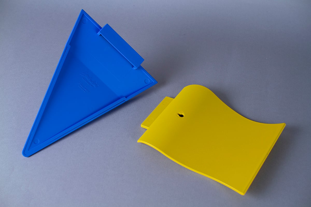 アレッサンドロ-メンディーニ 壁掛用花器 レッド×ブラック アレッサンドロ・メンディーニの花器。-イエロー×ブルー