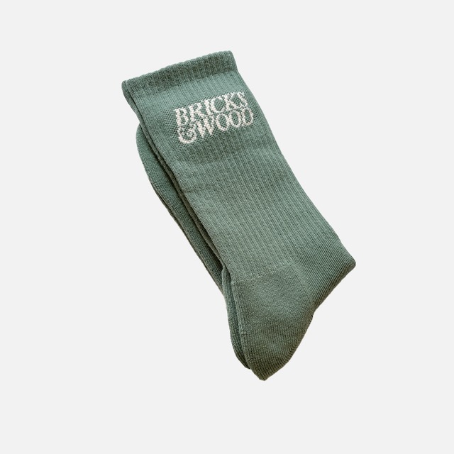 BRICKS & WOOD | LOGO SOCKS - Olive (One Size)